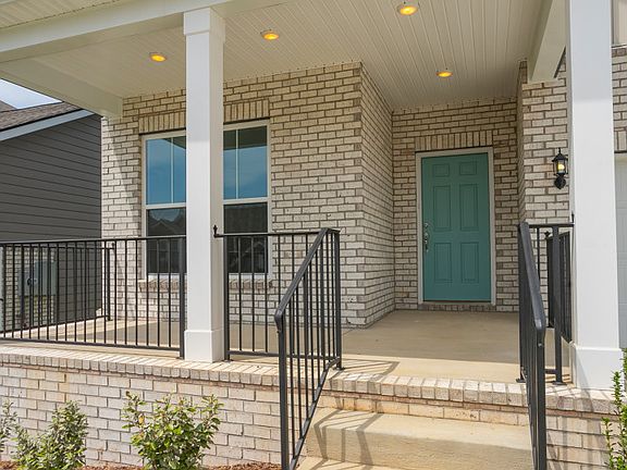 Homesite 722 Front Porch