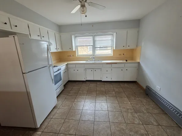 7536 W Lawrence Ave #2N, Harwood Heights, IL 60706