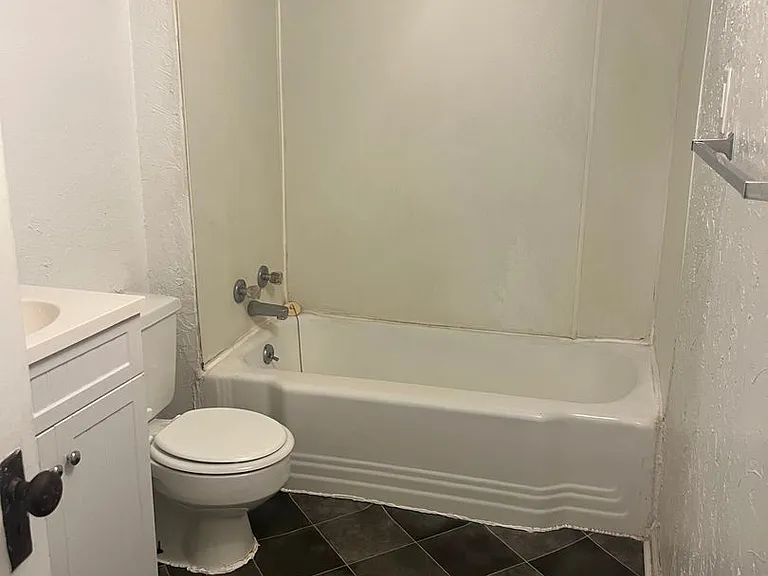 507 N Beaver St — Photo 9