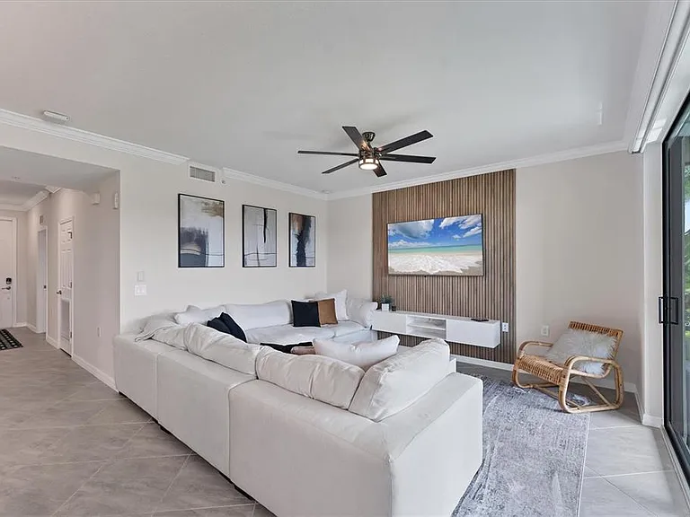 17704 Gawthrop Dr #102 — Photo 3