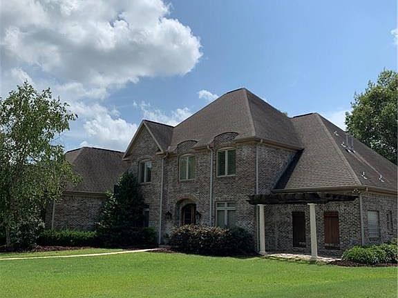 2nd image of 578 Homestead Ln