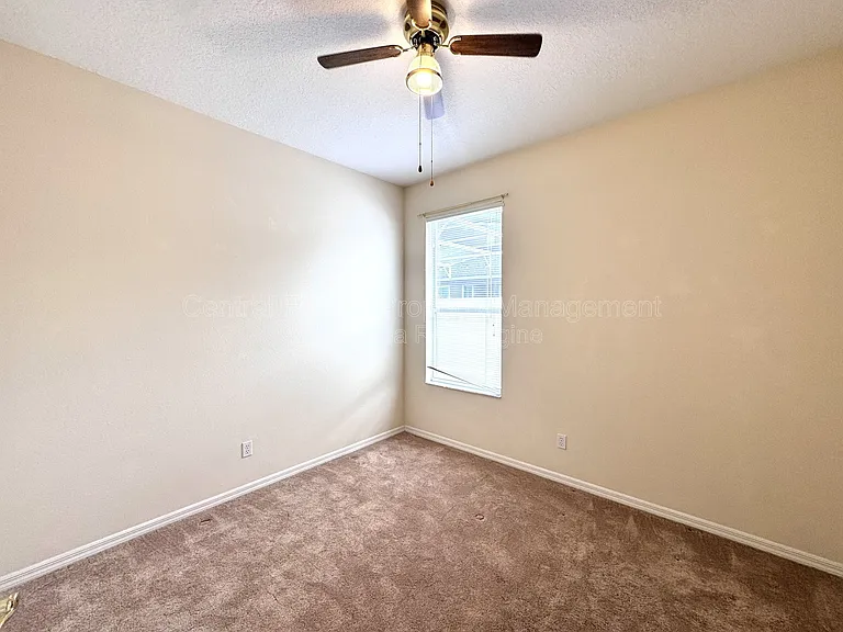 10118 Shortwood Ln — Photo 26