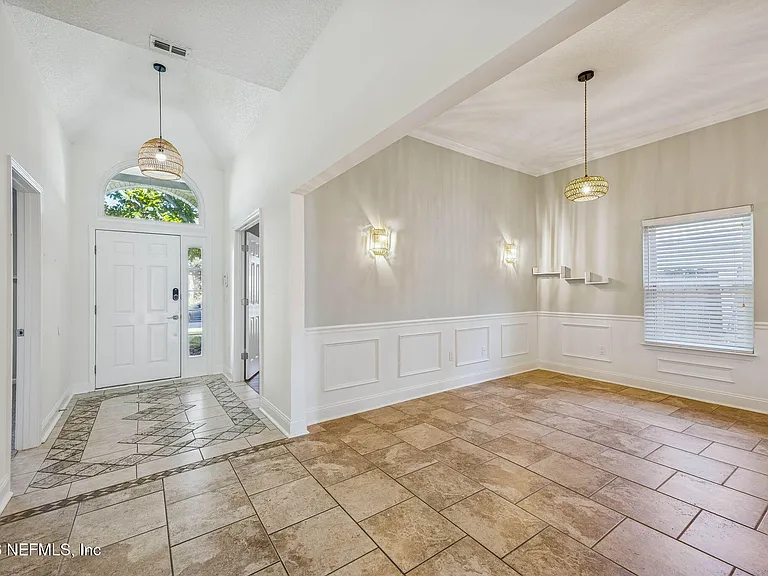 3447 Heron Dr N — Photo 6