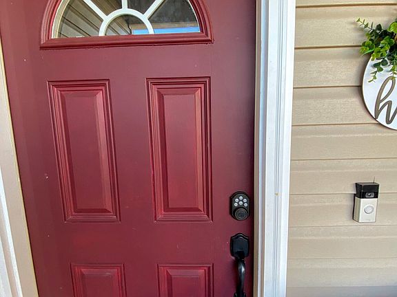 5th image of 204 Chestwood Dr