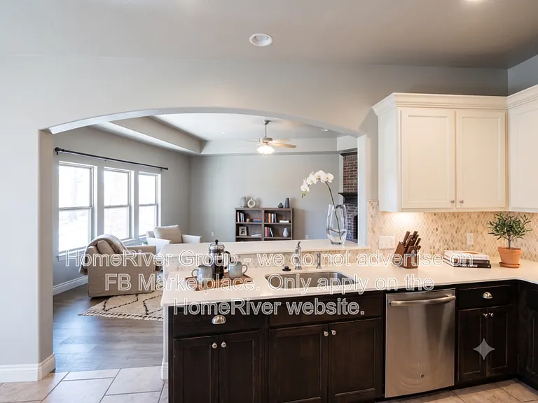 15300 SE 57th St — Photo 4