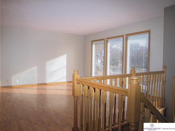 3rd image of 5736 N 115th Cir