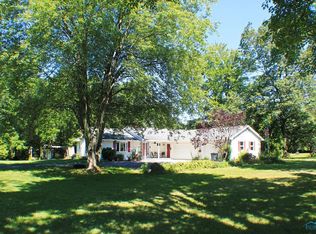 6338 Finzel Rd, Whitehouse, OH 43571