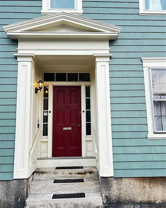 191 Transit St #2