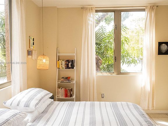 5th image of 2630 SW 28th St APT 1