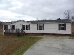 132 Teak Dr, Statesville, NC 28625