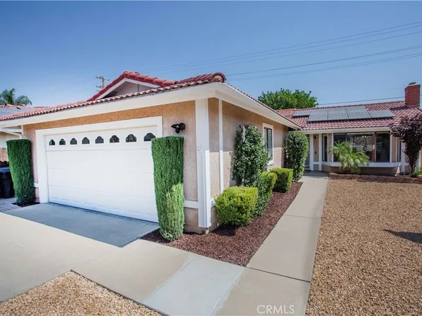 248 White Oak Rd, Lake Elsinore, CA 92530