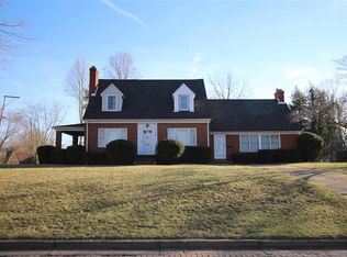 3804 Peachtree Rd, Ashland, KY 41102