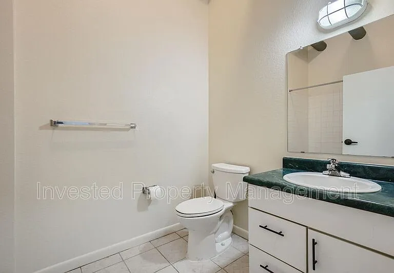 2501 15th St #3B — Photo 7