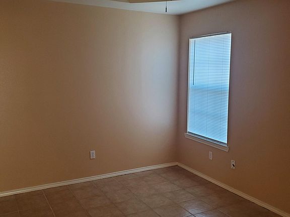 5th image of 1006 Lilia Dr APT 141