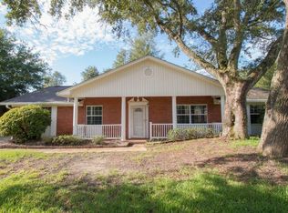 2510 Palmer Dr, Gulfport, MS 39507