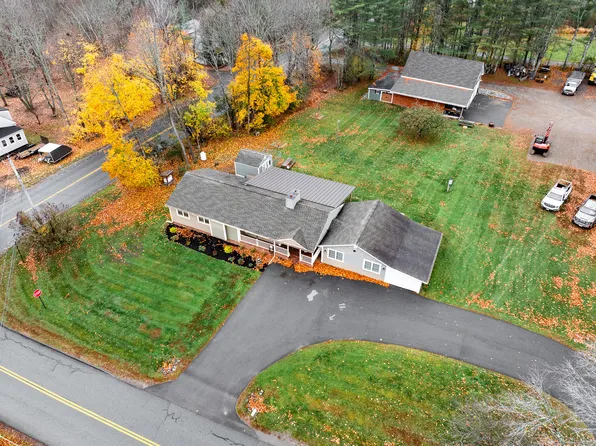 6 Merryman Road, Glenburn, ME 04401