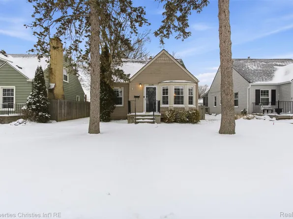 2079 Harvard Rd, Berkley, MI 48072