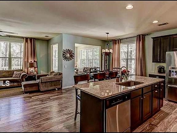 4th image of 62 Jarvis Creek Ln