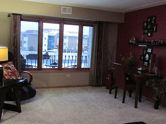 5th image of 6670 183rd St APT 2C