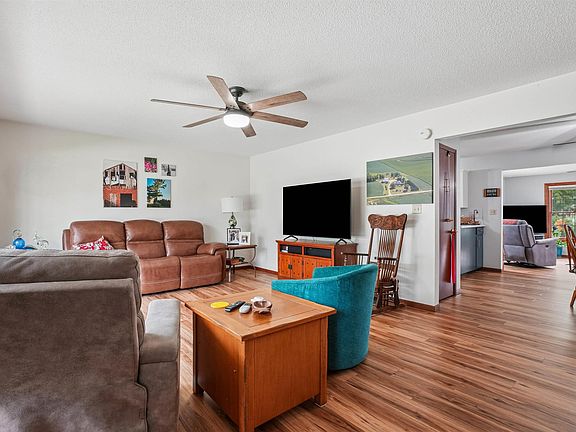 4th image of 117 Circle Dr
