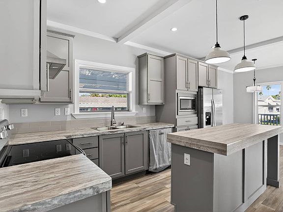 5th image of 12415 Thonotosassa Rd #108