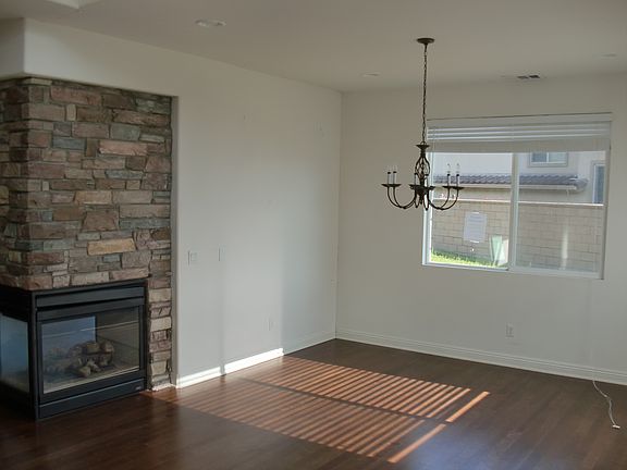 3rd image of 3502 Willow Glen Ln