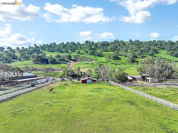 5th image of 4229 Briones Valley Rd