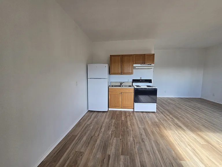 442 Brunn School Rd #B — Photo 3