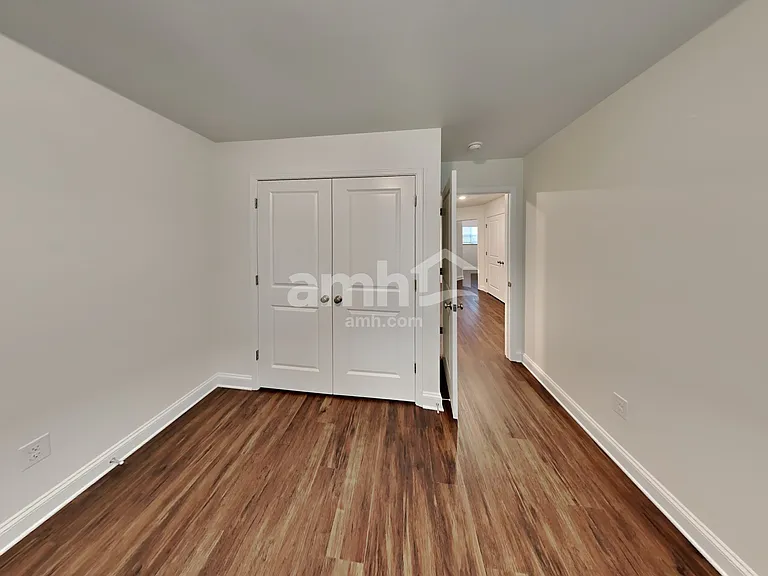 1010 Noah Ct — Photo 23
