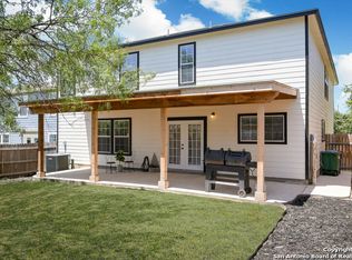 422 Redbud Trce, San Antonio, TX 78245