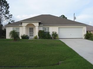 1041 SW Becker Rd, Port Saint Lucie, FL 34953