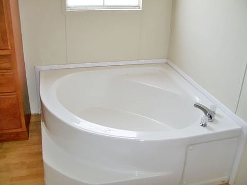 2nd image of 3906 Glenwick Dr