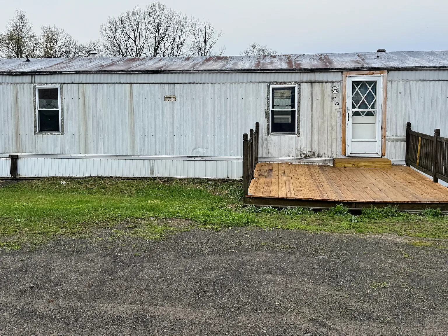 3 bed, 800 sqft, $1,200 — Photo 1