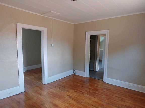 4th image of 1047 Park St SW #2