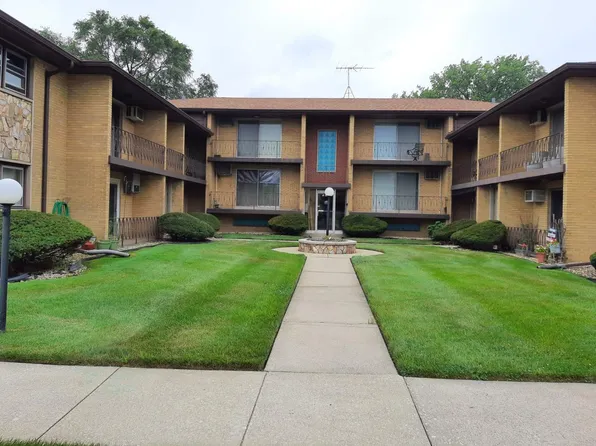 18318 Exchange Ave, Lansing, IL 60438