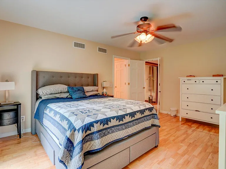 210 Shiloh Dr — Photo 19