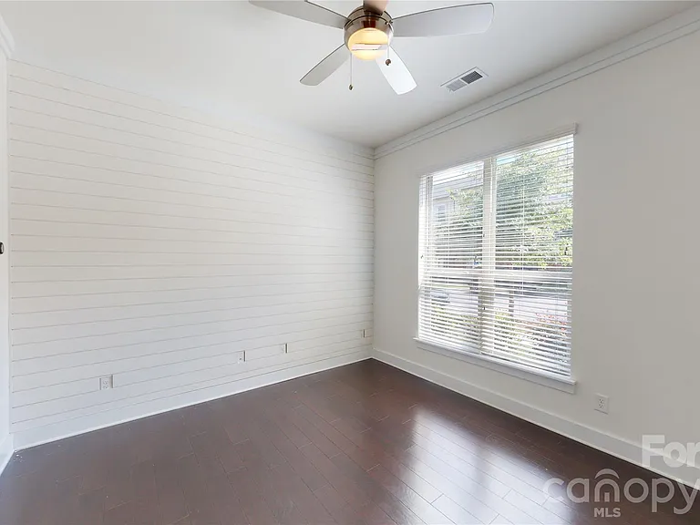 930 Steel House Blvd — Photo 6