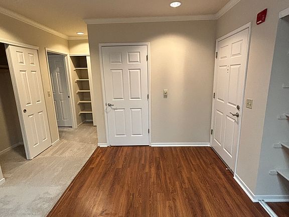 4th image of 540 S El Camino Real #103