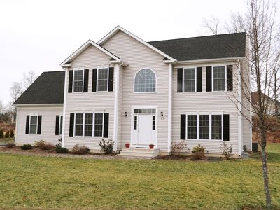 69 Tufts Dr, Manchester, CT, 06042