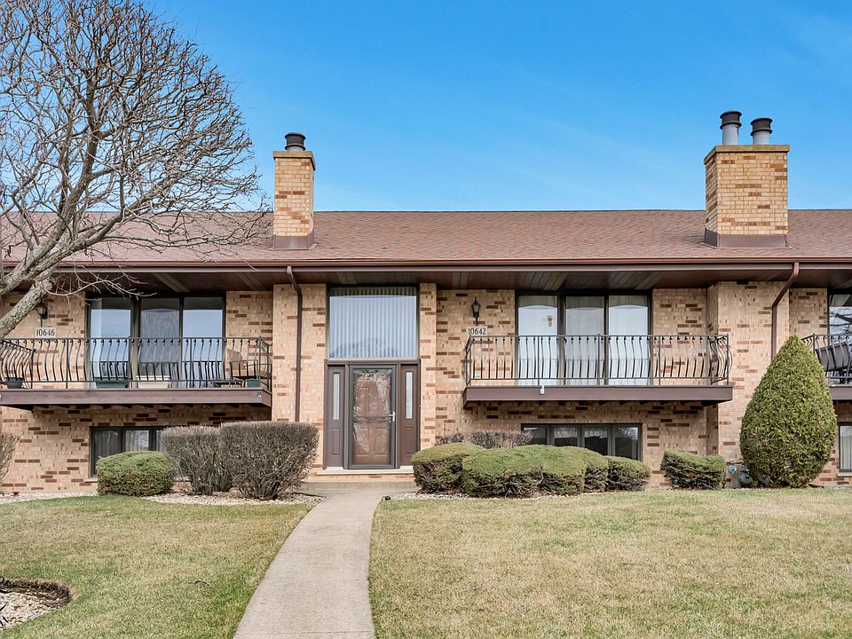 1st image of 10642 Melissa Dr #105