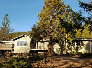 648 Colonial Dr, Grants Pass, OR