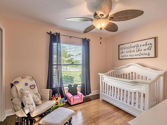 4th image of 1812 Tara Marie Ln