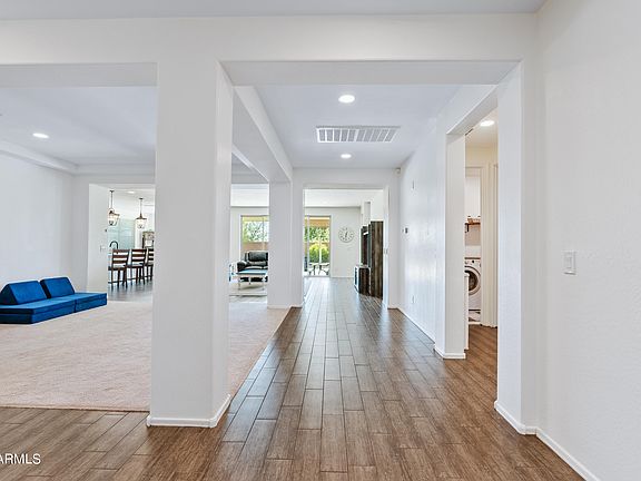 3rd image of 18365 W MONTEROSA Street