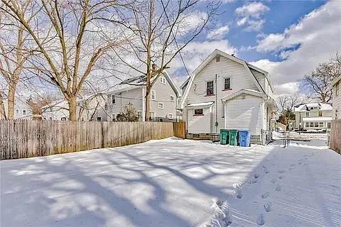 35 Brookdale Ave — Photo 23