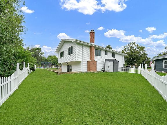 4th image of 1441 Holland Pl