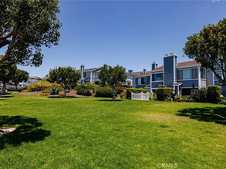 2189 Calle Ola Verde — Photo 25