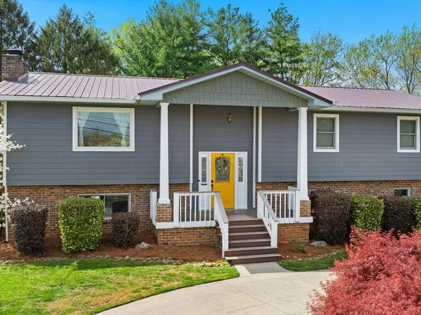 8745 Fox Lonas Rd, Knoxville, TN 37923