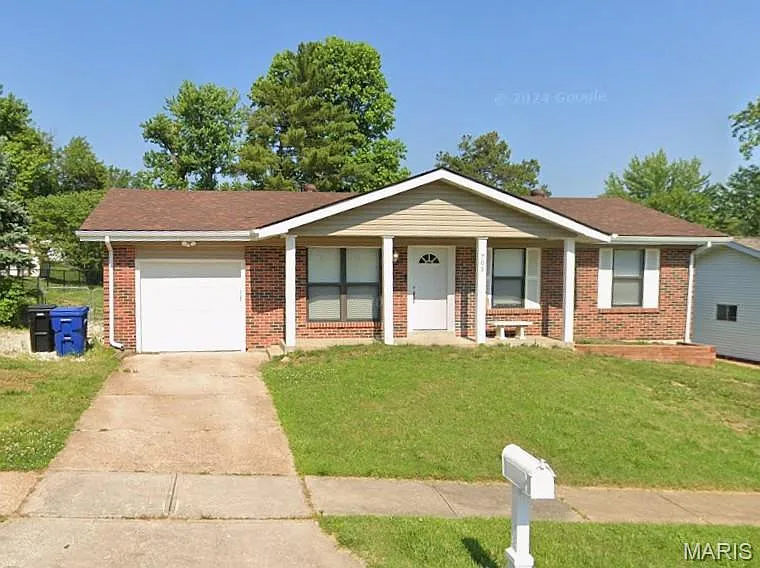 705 Fetlock Dr photo 1