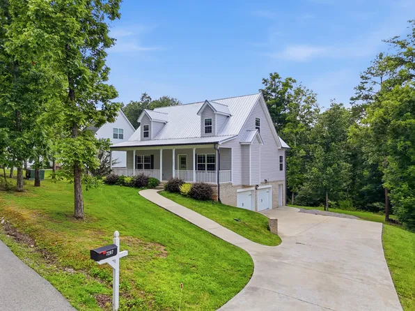 7287 Ron Rd, Ooltewah, TN 37363