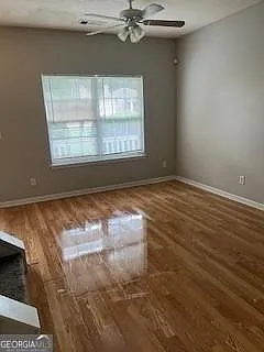 4 bed, 2.5 bath, 1716 sqft, $1,750 — Photo 3